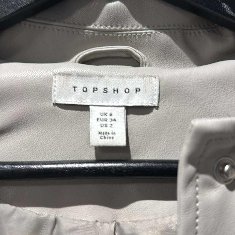 Pleather shacket - Picture 2 of 3